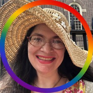 Meet your Posher, Abigail